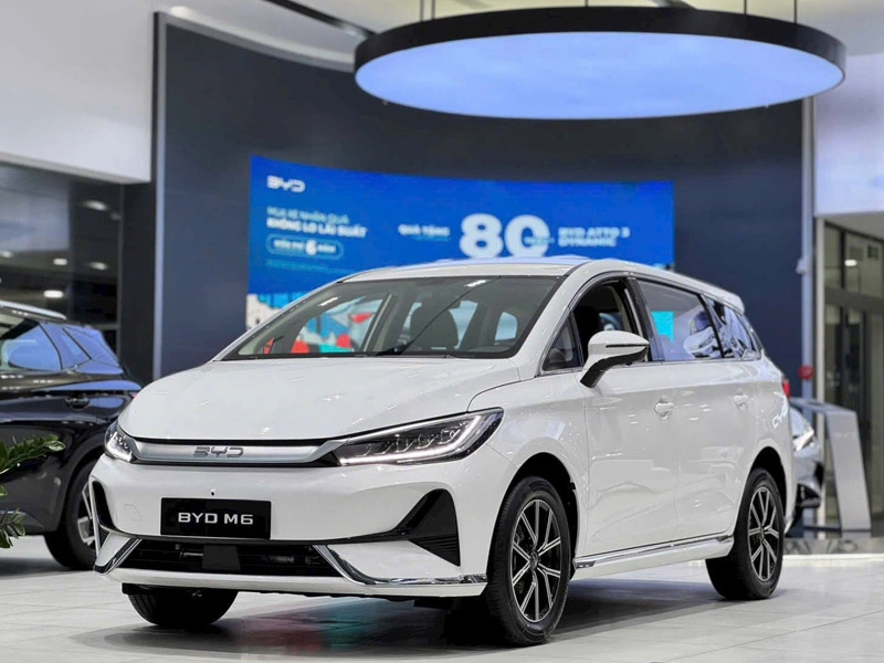 byd-m6-anh-1-2875969j33835